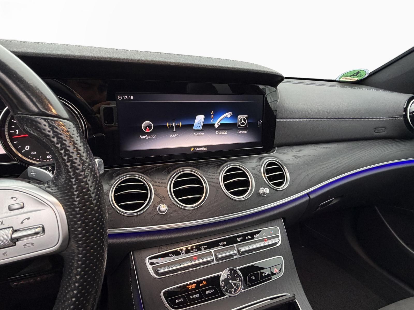 Mercedes-Benz E 300 d AMG Line*Totwink.*Schiebed*Gepfl.