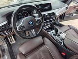 BMW 540i xDrive Touring A - Vollausstattung 1.Hand - schwarze BMW 540