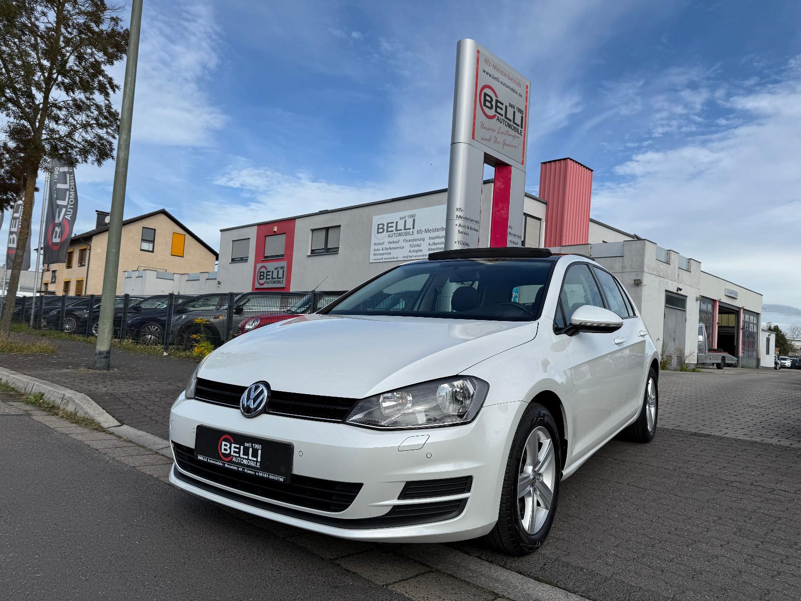 Volkswagen Golf VII 1,2 TSI Comfortline PANO FINANZIERUNG