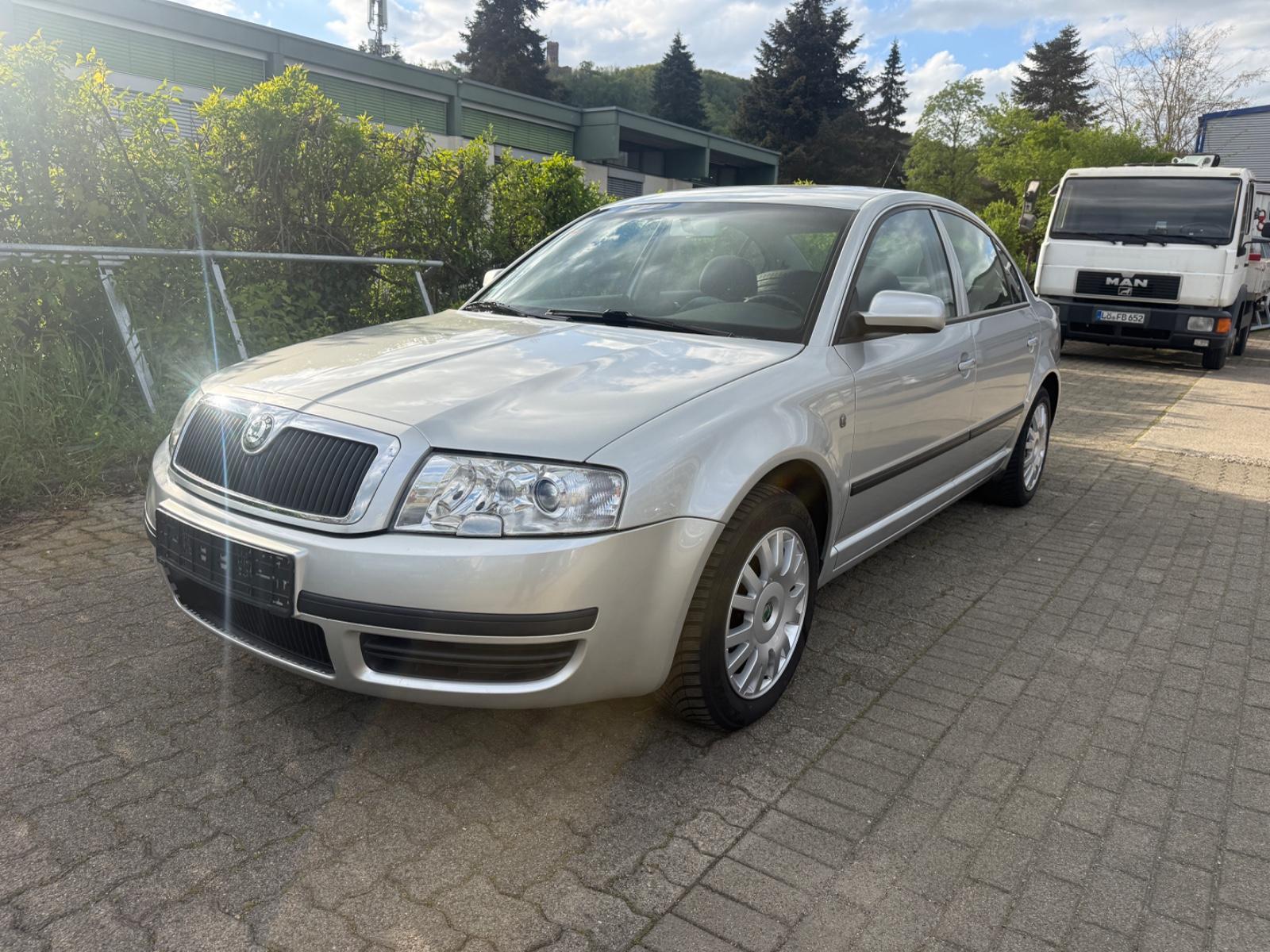 Skoda Superb 1.8T Automatik