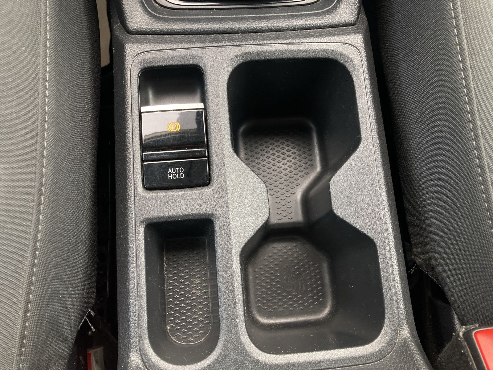 Fahrzeugabbildung Volkswagen Caddy TSI  Life Maxi 7-Si LED GRA LM