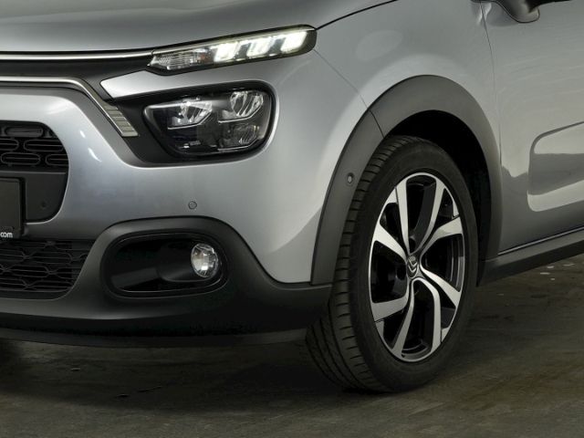 C3 SHINE PACK AT+LED LICHT+NAVI+RÜCKFAHRKAMERA+S