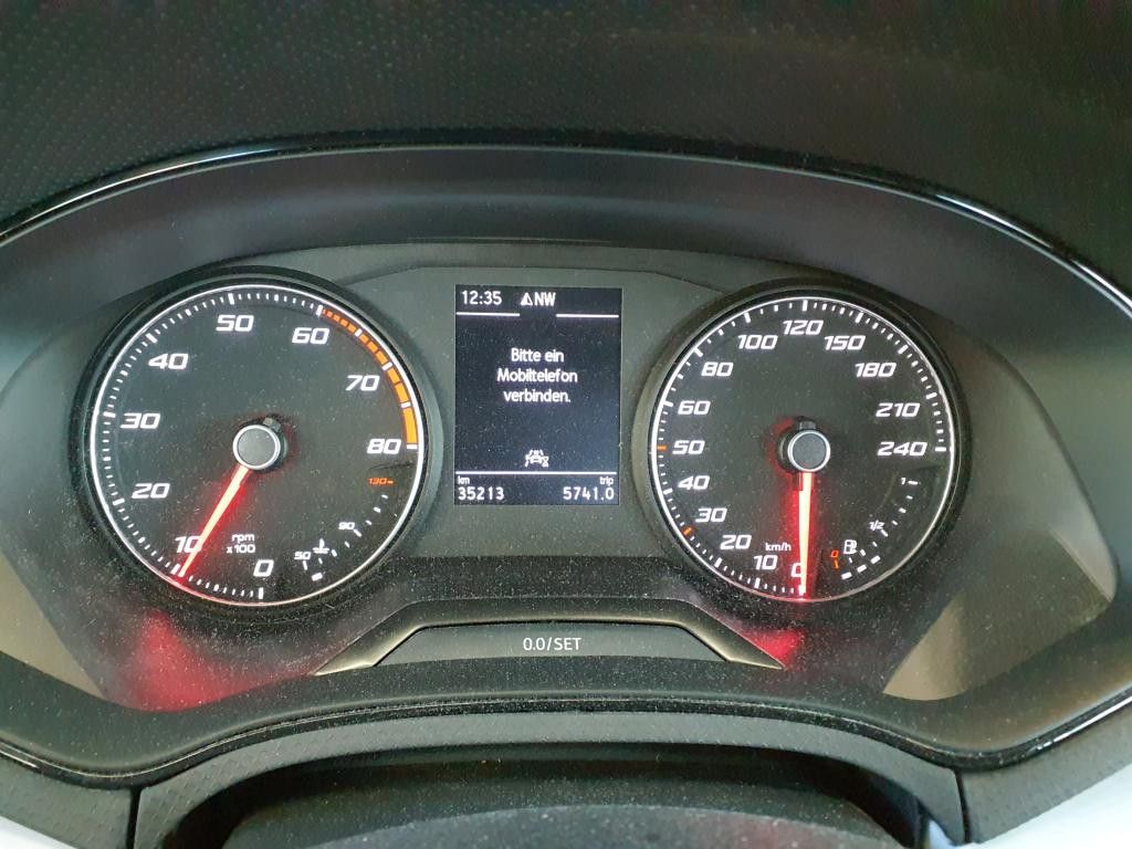 Fahrzeugabbildung SEAT Ibiza 1.0 TSI Style-NAV-LED-PDC-SHZ-TEMP.-APPS-
