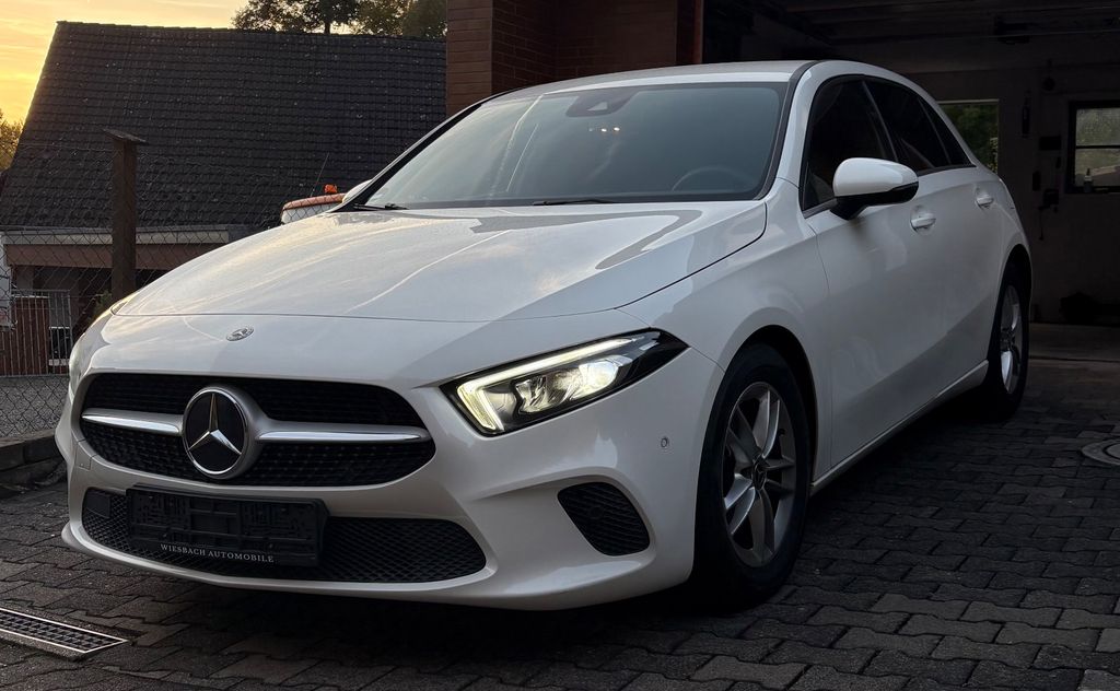 Image of Mercedes-Benz A 180