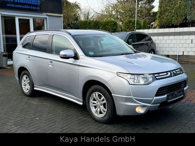 Mitsubishi Outlander ClearTec Invite Navi/Modell 2014