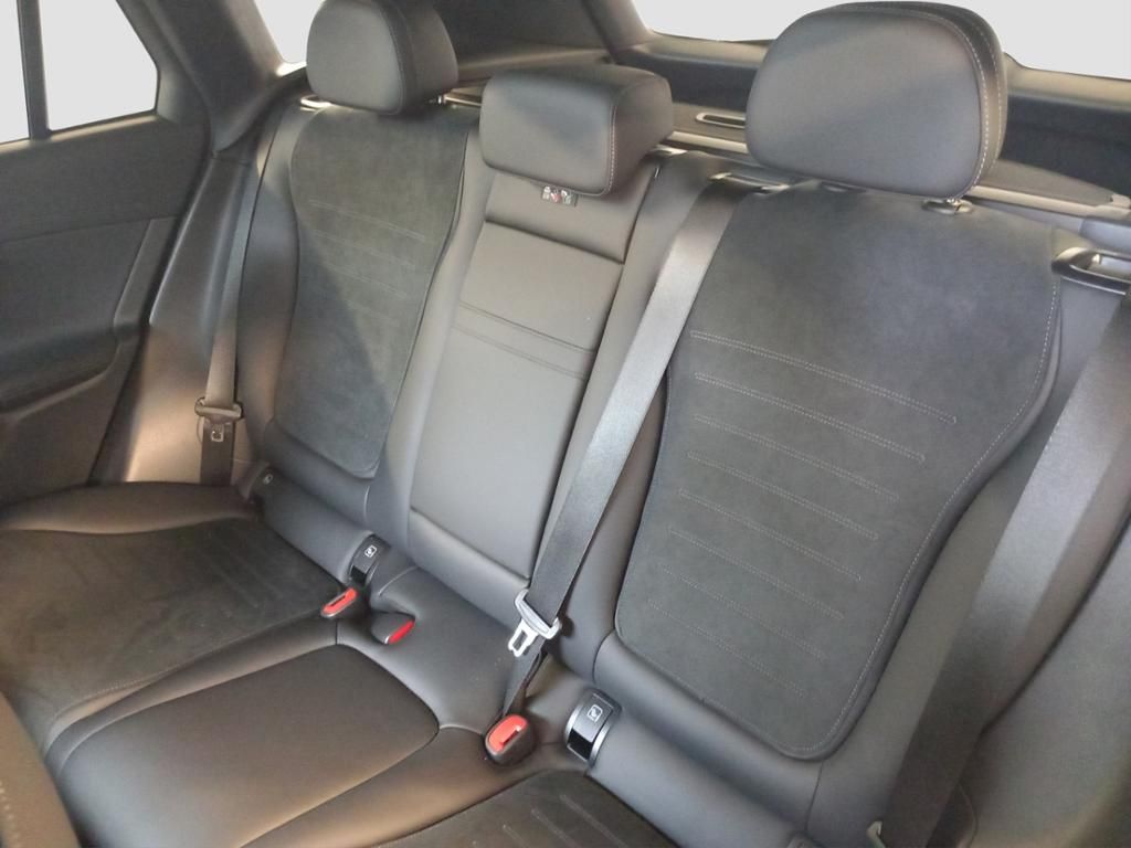 Fahrzeugabbildung Mercedes-Benz GLC 220 d 4M AMG*AHK*Pano-Dach*Kamera*Memory*