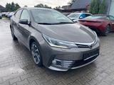 Toyota Corolla 1,6-l-Valvematic Executive - Toyota Unfallwagen