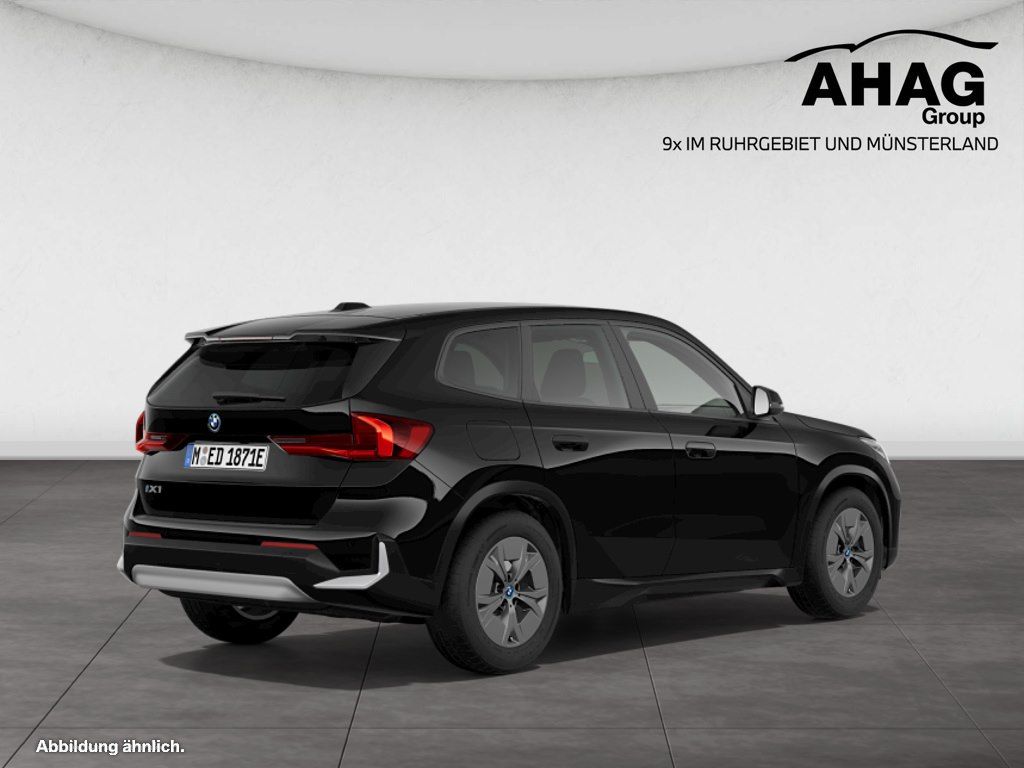 BMW iX1 eDrive20 foto 2