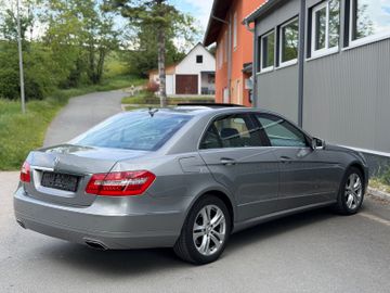 Mercedes E 200 - 6