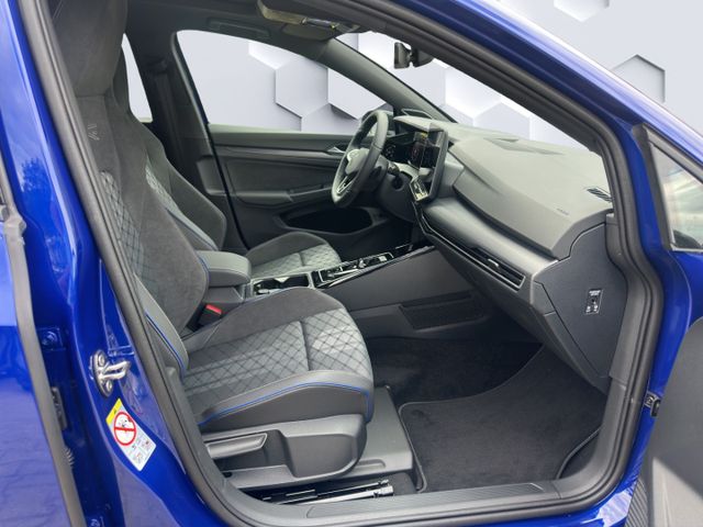 Golf Variant R-Line 1.5 eTSI DSG StHz AhK Panoda