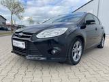 Ford Focus Lim. Trend - Ford Focus aus 2011: Limousine
