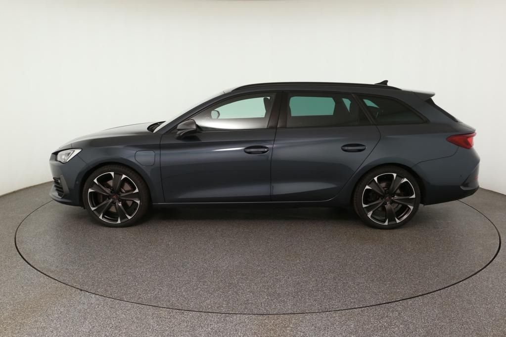 Cupra Leon SP 1.4 TSI e-Hybrid 180kW AHK*tempo*PDC*RFK