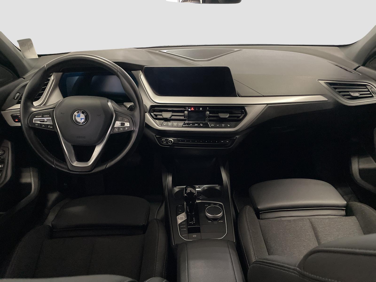 BMW 118 i LiveCockpitProf Kamera Sportsitze HiFi LED, миниатюра 9
