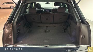 Audi Q7 - 10