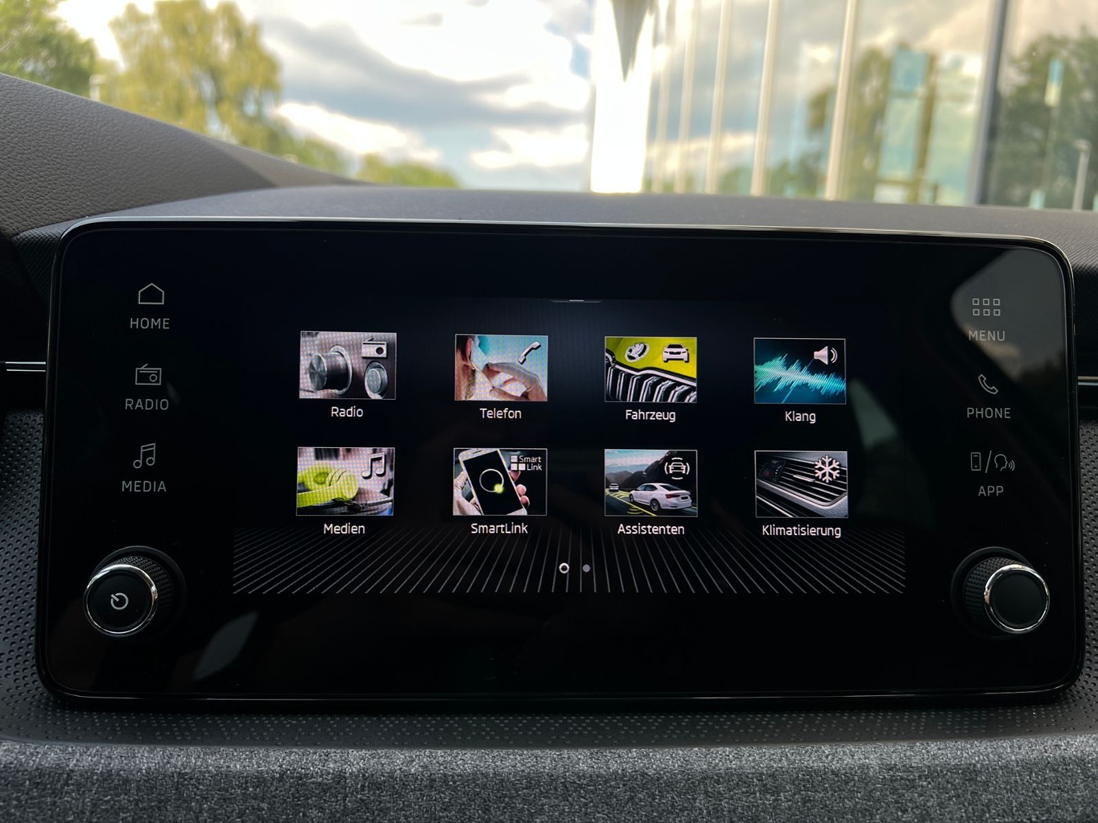 Fahrzeugabbildung SKODA Kamiq Selection 1.0 TSI DSG *AHK, ACC, LED, Kame