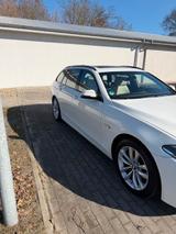 BMW 535d xDrive Touring A Luxury Line/Individual  - BMW 535: Kombi, 535i