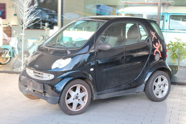 Smart ForTwo mit Glasdach