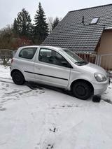 Toyota Yaris 1.3 Linea Sol Hu 11/26 Servic... - gebrauchte Toyota Yaris aus dem Jahr 2000