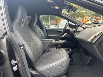 BMW iX xDrive40 Sportpaket Head-Up HK HiFi DAB LED