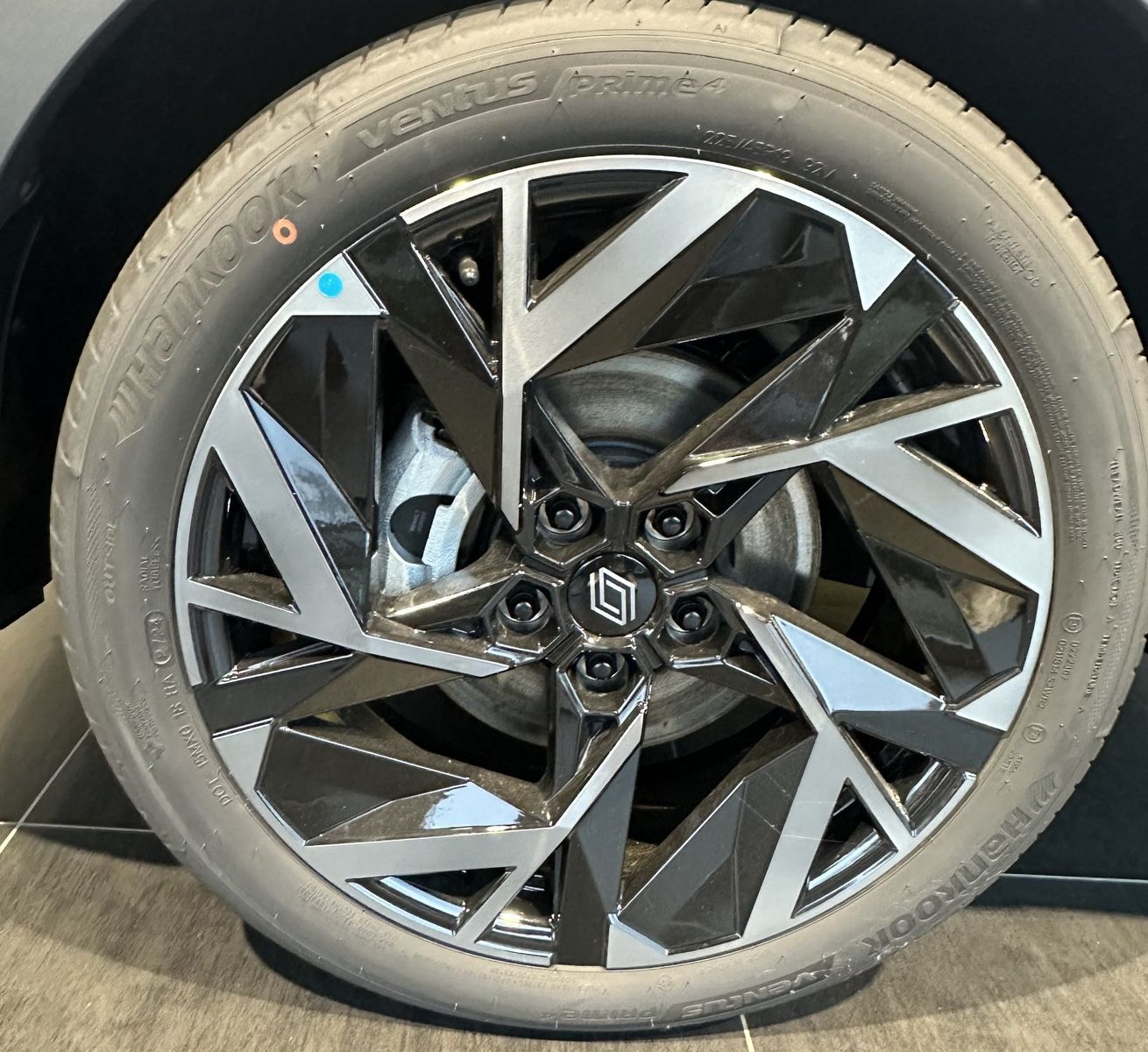 Fahrzeugabbildung Renault Arkana ESPRIT ALPINE Full Hybrid 145