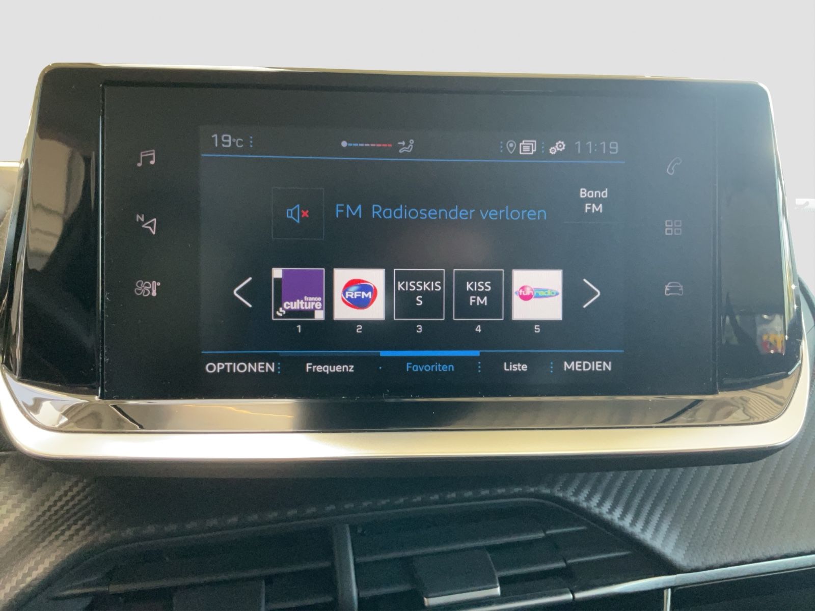 Fahrzeugabbildung Peugeot 208 1.2 PureTech Style