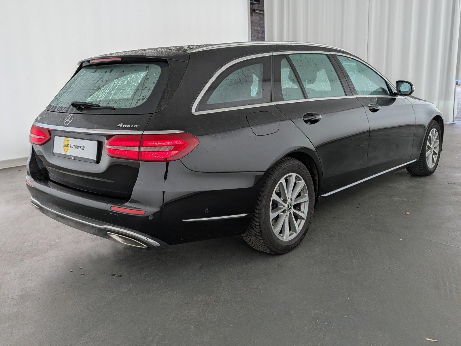Mercedes-Benz E 200 T Exclusive 4Matic LED+NAVI+ACC+eSitz.