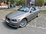 BMW 325i Cabrio / Keyless / CarPlay / Styling 235 - BMW 325 in Hannover