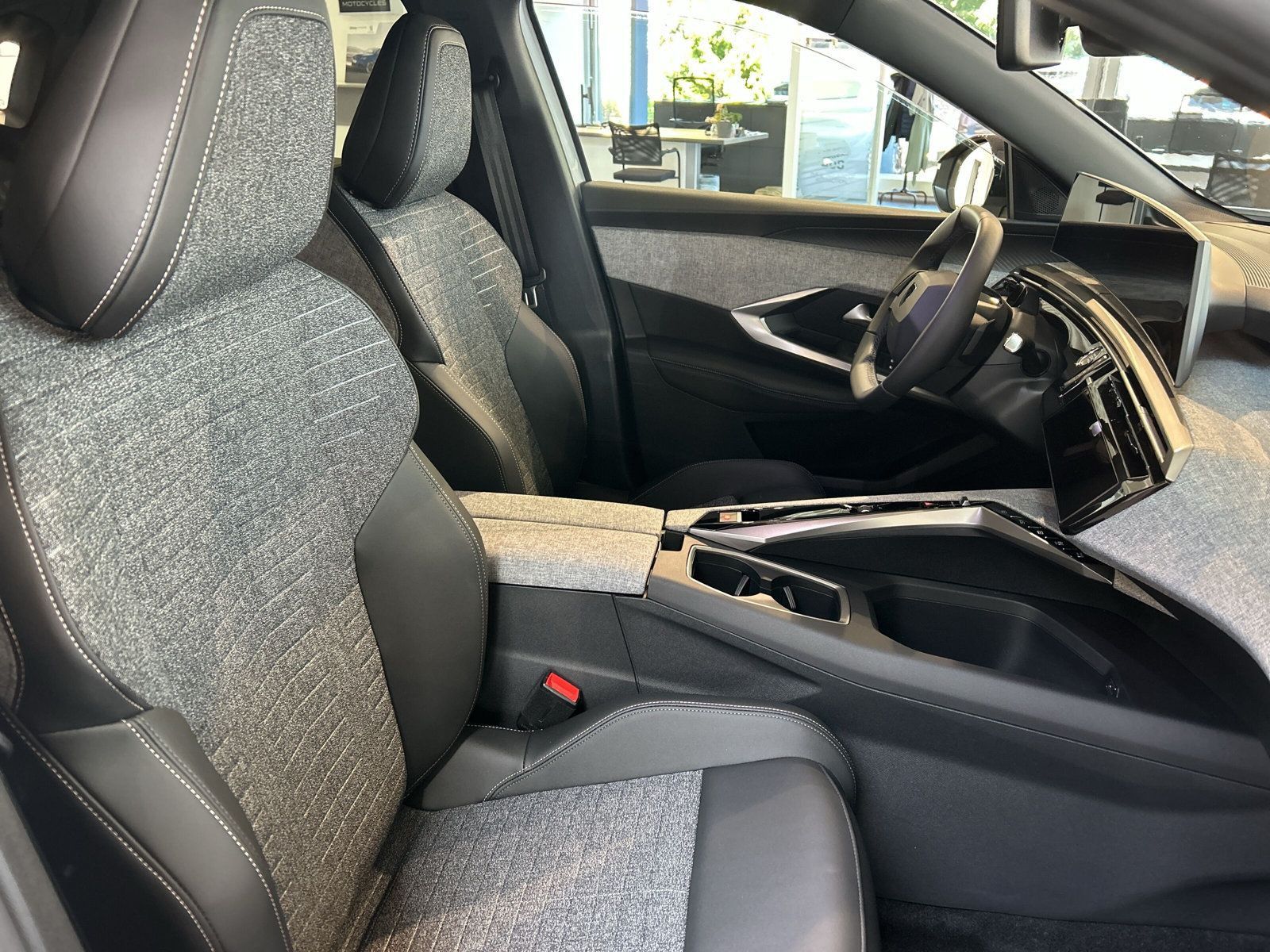 Peugeot 3008 - Bild 6