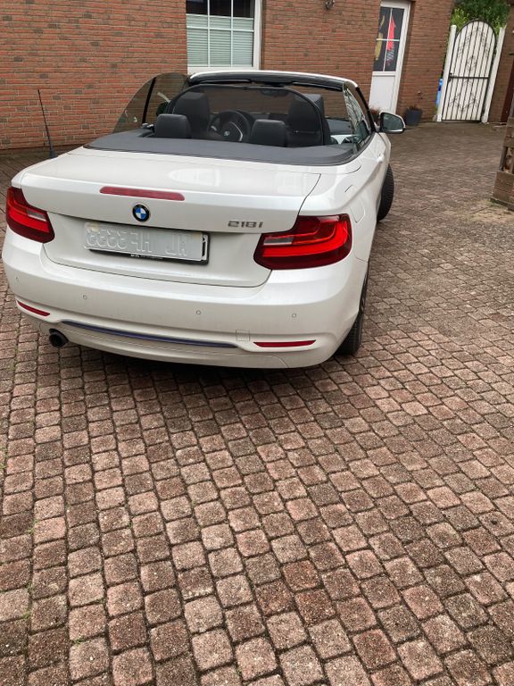 Image of BMW 218