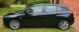 Opel Astra 1.2 Direct Injection Turbo 81kW Edition  - Opel Astra mit Benzin-Antrieb: Limousine, 1.8