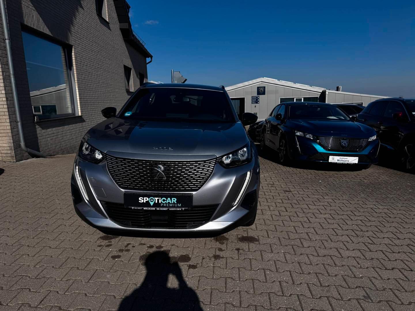 Peugeot E-2008 ALLURE PACK