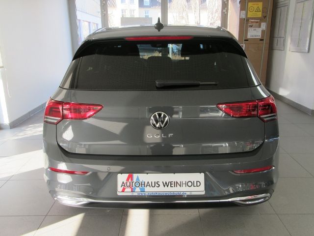 Golf  VIII ACTIVE 1.5 TSI NAV KAM KLI ACC LED LM