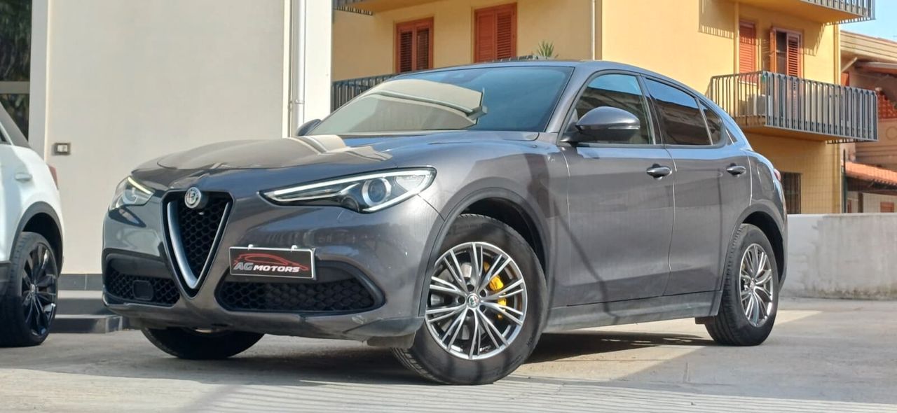 Alfa Romeo Stelvio 2.2 Turbodiesel 160 CV AT8 RW imagem 2