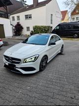 Mercedes-Benz CLA 250 4MATIC DCT *AMG Line*Peak*RCam*Panorama* - gebrauchte Mercedes-Benz CLA 250 aus dem Jahr 2017