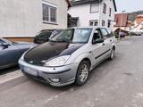 Ford 2x Ford Focus 1999 - gebrauchte Ford Focus aus dem Jahr 1999