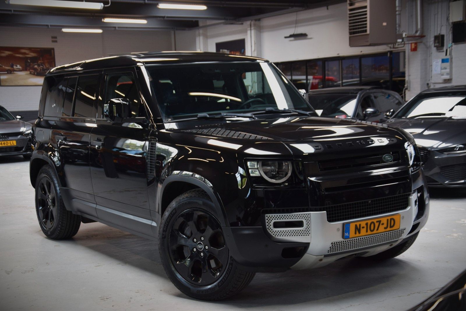 Land Rover Defender 110 Hybrid P400e Navi|1e Hand|Panorama