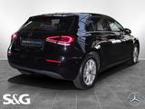 Mercedes-Benz A 250 e CARPLAY+KAMERA+MBUX+LED+SPURHALTE+17" - Mercedes-Benz A 250 in Karlsruhe