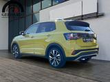 Volkswagen T-CROSS 1.5 TSI ACT *R-LINE*BEATSAUDIO*VOLL-LED* - Jahreswagen
