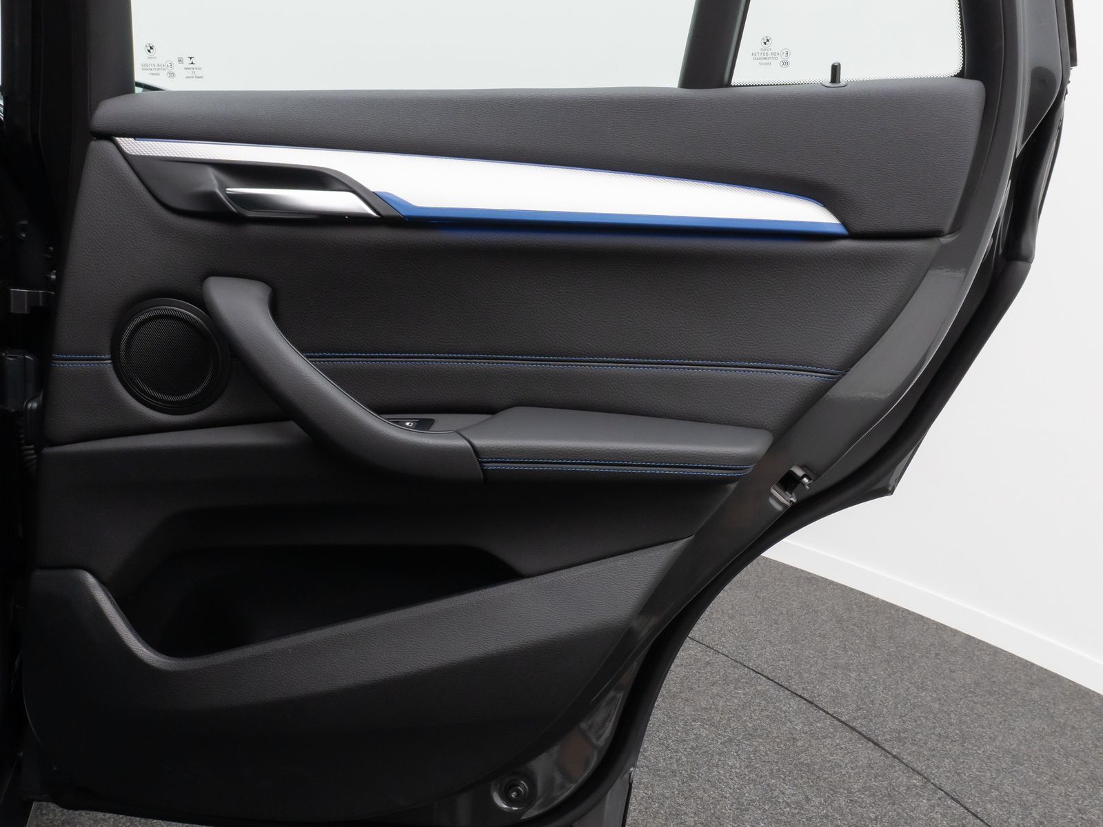 Fahrzeugabbildung BMW X1 sD20d M Sport NaviPlu HUD DAB Alarm Leder 18"