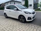 Peugeot 108 Allure VTi 82 TOP! TOP! Allure - Peugeot 108 Allure mit Benzin-Antrieb