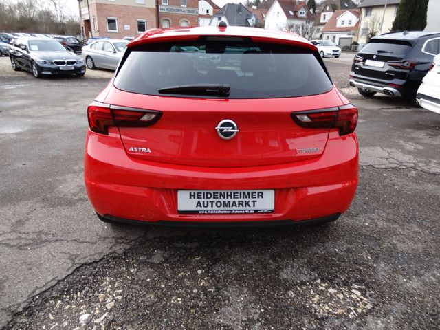 Fahrzeugabbildung Opel Astra K Lim/Dynamic/SitzH/PDC/Klima/150PS