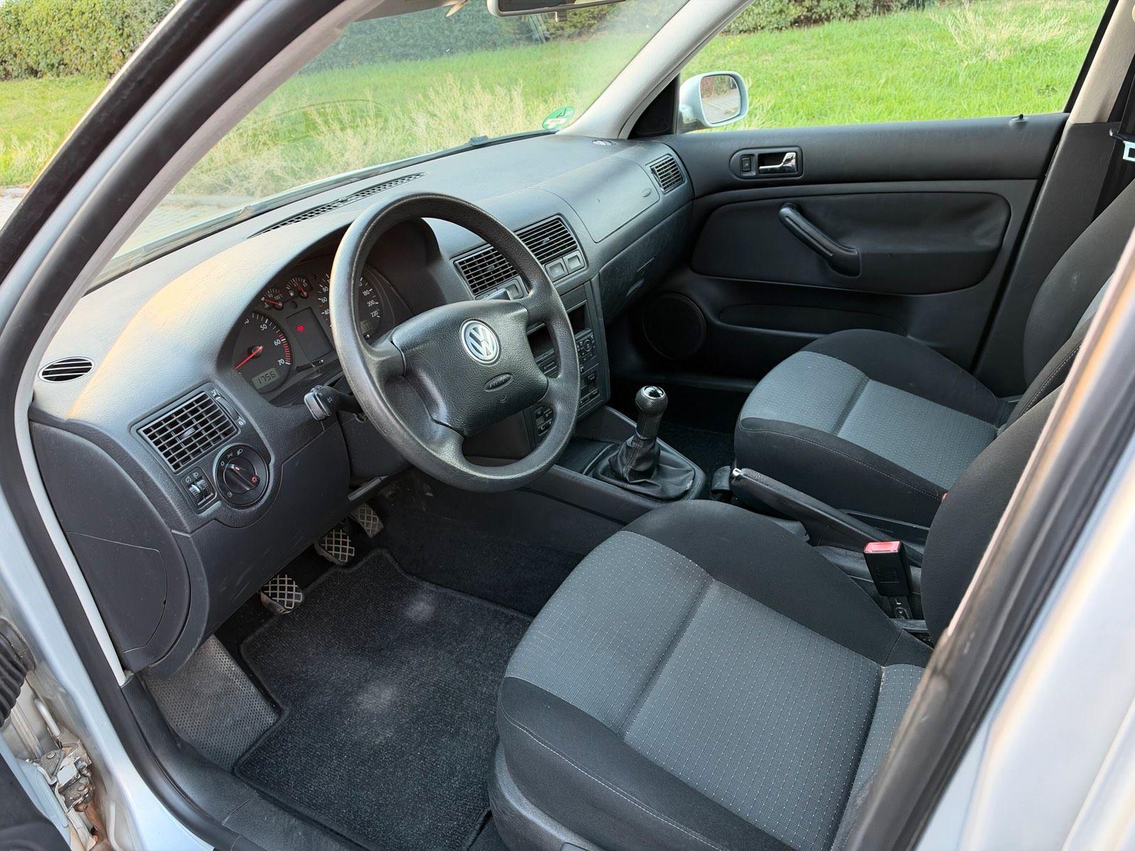 Volkswagen Golf 2004 — photo 7