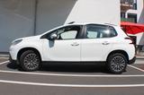 Peugeot 2008 Active PureTech 110 EAT6 Stop&Start Active - Peugeot 2008: 1.6