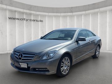 Mercedes E 200 - 1