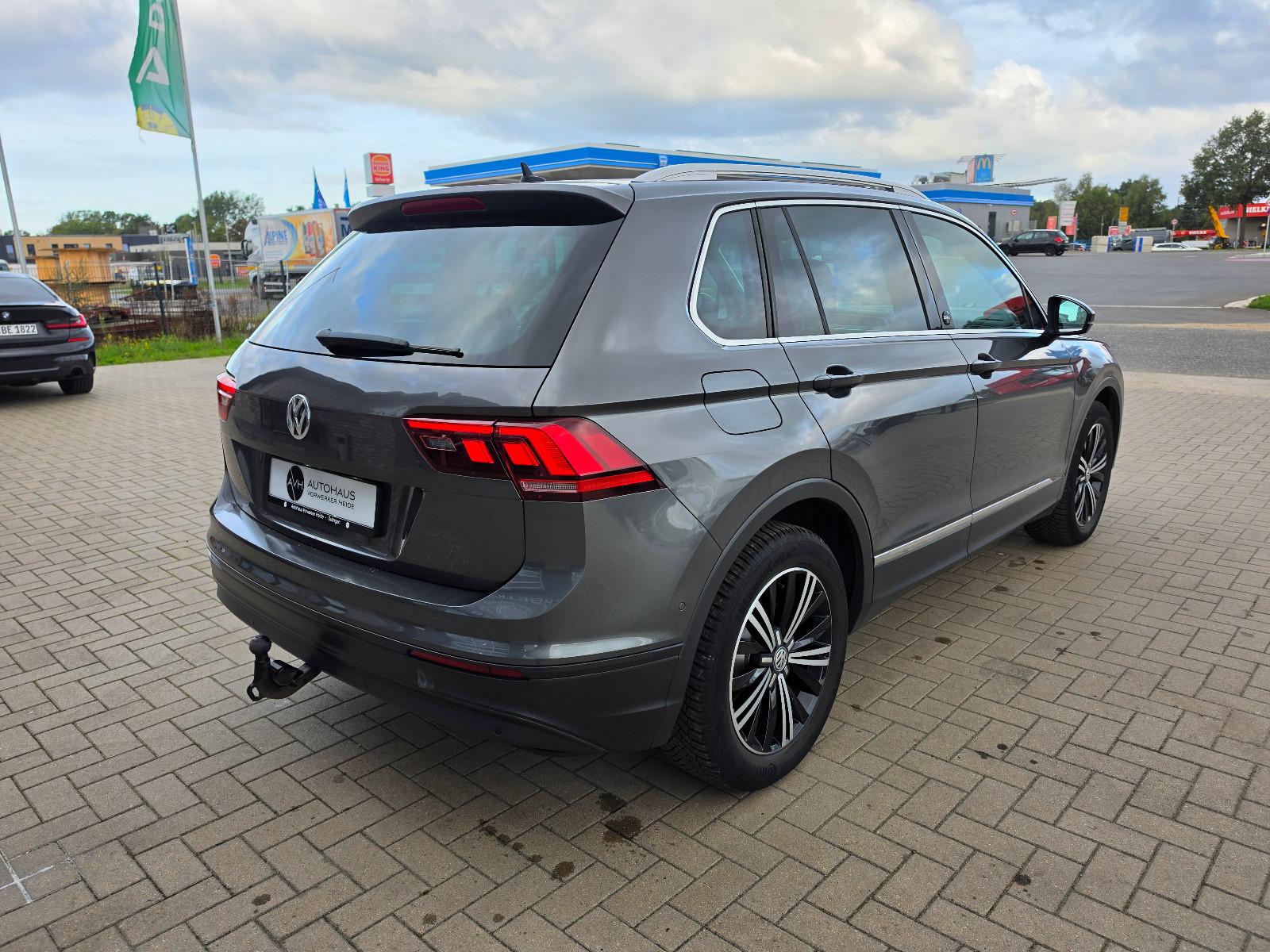 Volkswagen Tiguan Sound 1.4 TÜV Neu/Scheckh./1. Hand/AHK