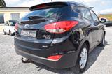 Hyundai TUCSON ix35 2.0 CRDi AWD*NAVI*AHK*KAMERA - gebrauchte Hyundai TUCSON aus dem Jahr 2013
