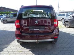 Fahrzeugabbildung Skoda Yeti Panorama AHK PDC NAVI