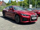 BMW i4 eDrive40 M Sport //Stop&Go HarmanKardon 19"LM - BMW Gebrauchtwagen