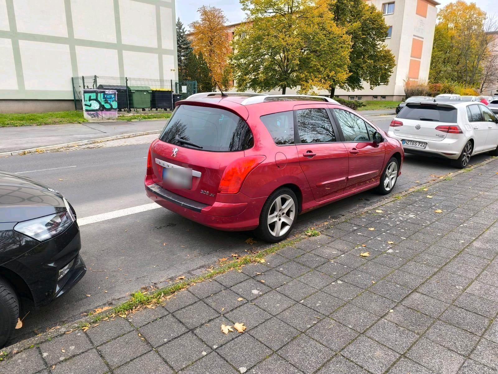 Peugeot 308 2010 — photo 11