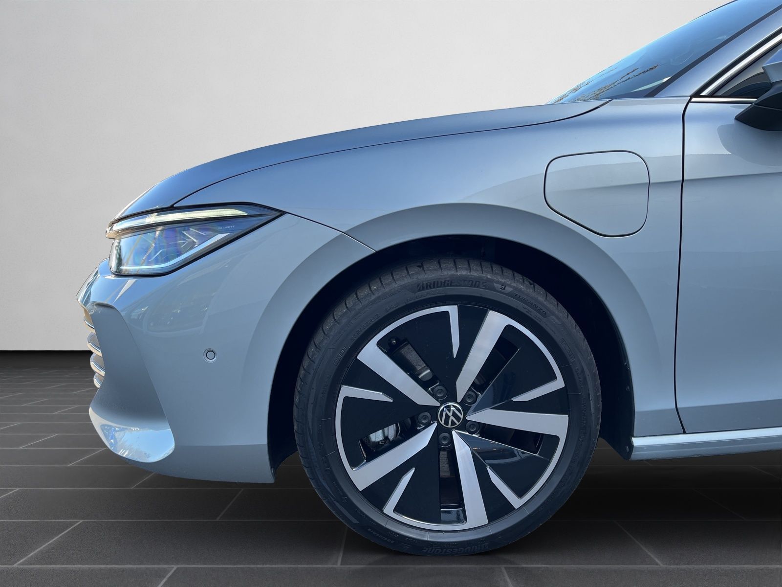 Volkswagen Passat - Bild 9